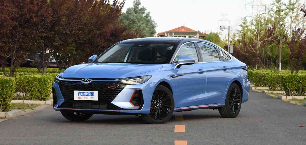 Chery Arrizo 8 sedan will compete with Camry and Kia K5 for a place in corporate parks