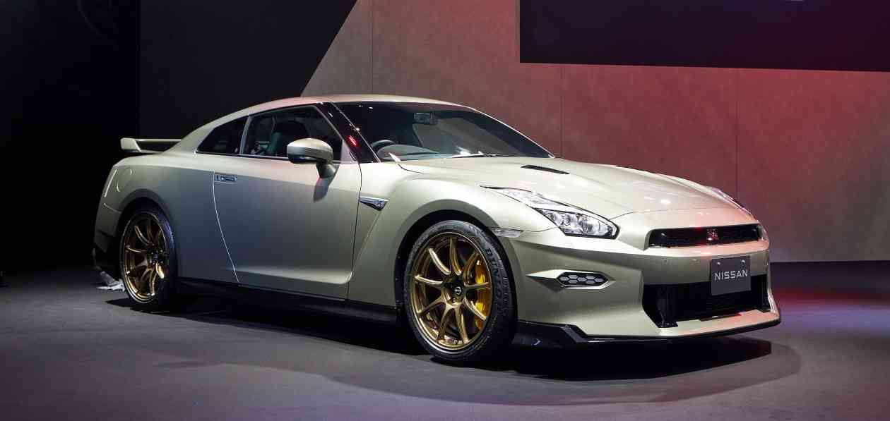 New Nissan GT-R Revealed