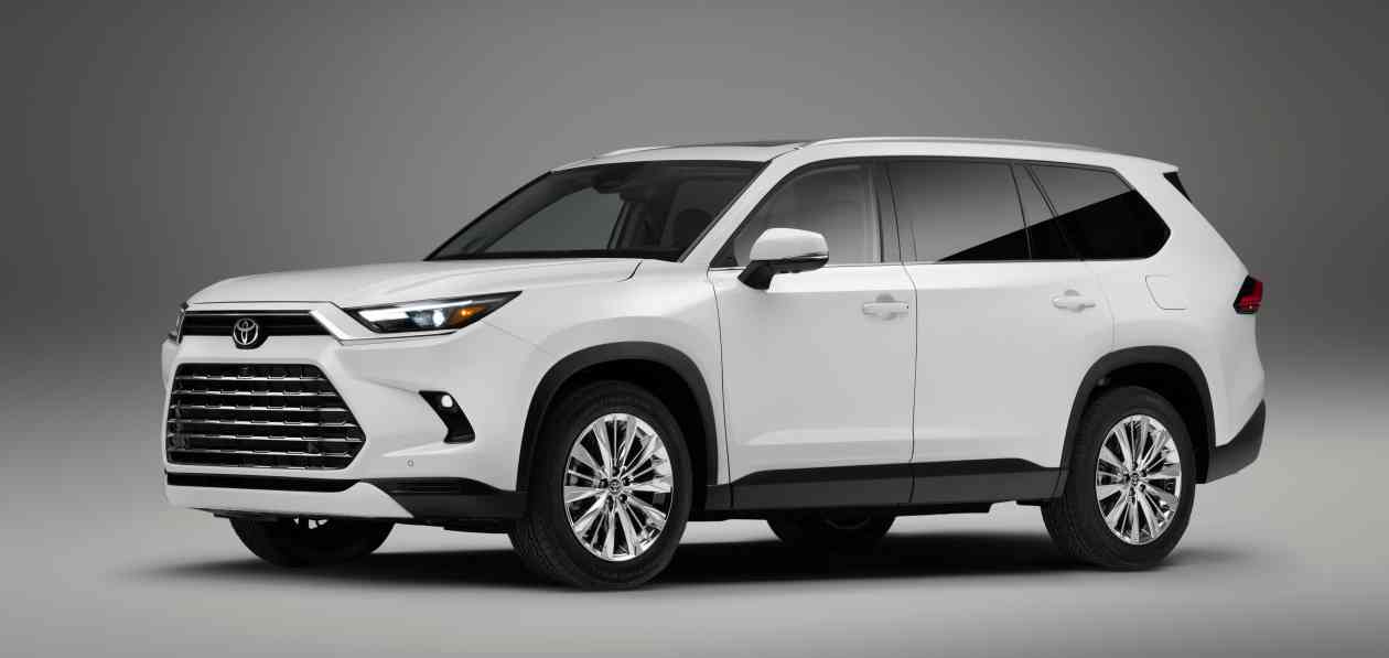 Large crossover Toyota Grand Highlander turned out to be an independent model