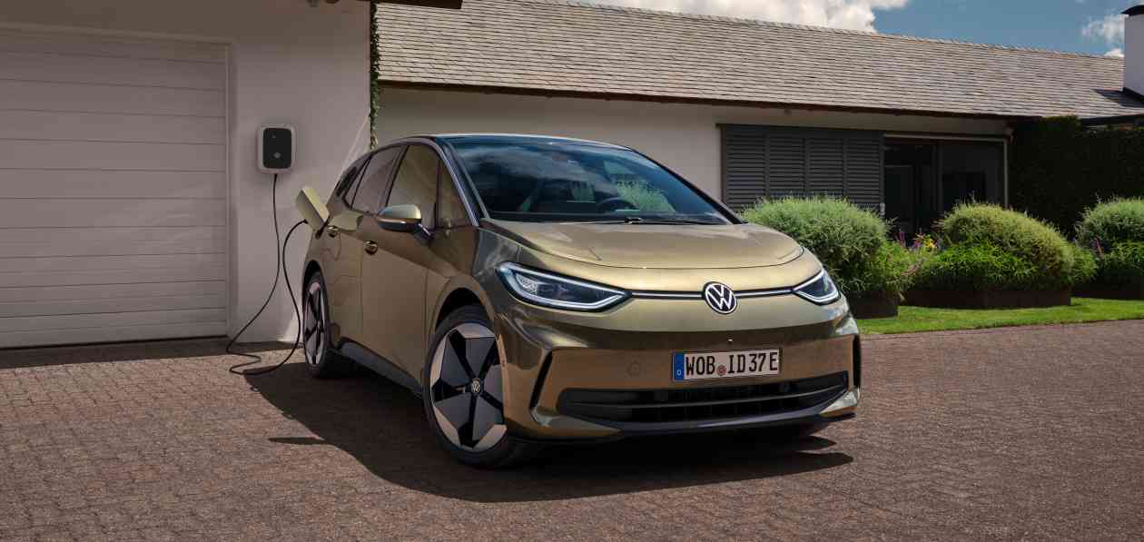 Volkswagen introduced the updated hatchback ID.3